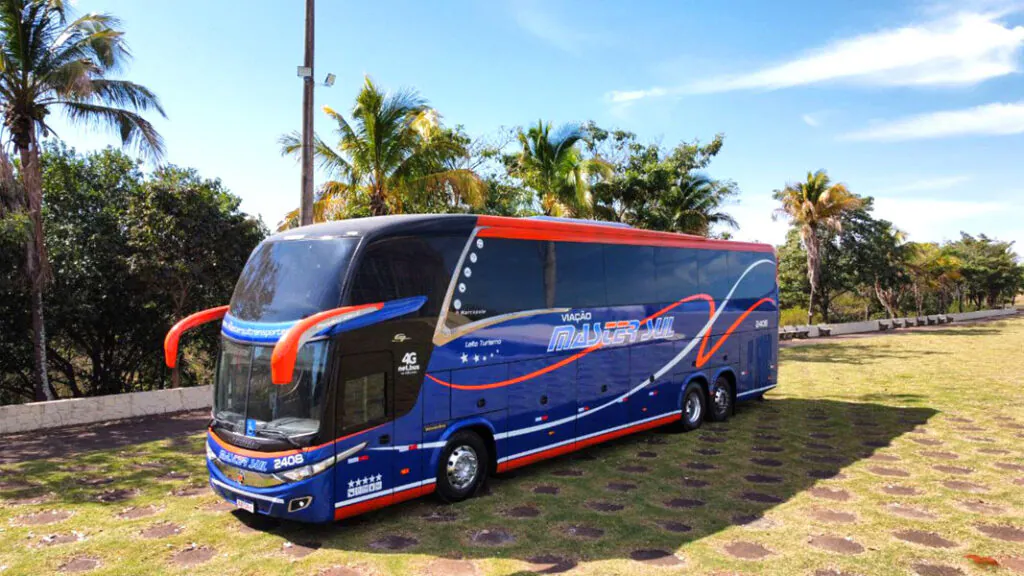 frota de ônibus da mastersul